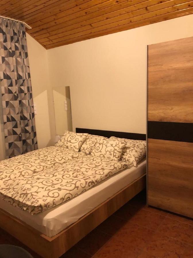 Jacint Apartman Bed and Breakfast Hajdúszoboszló Εξωτερικό φωτογραφία